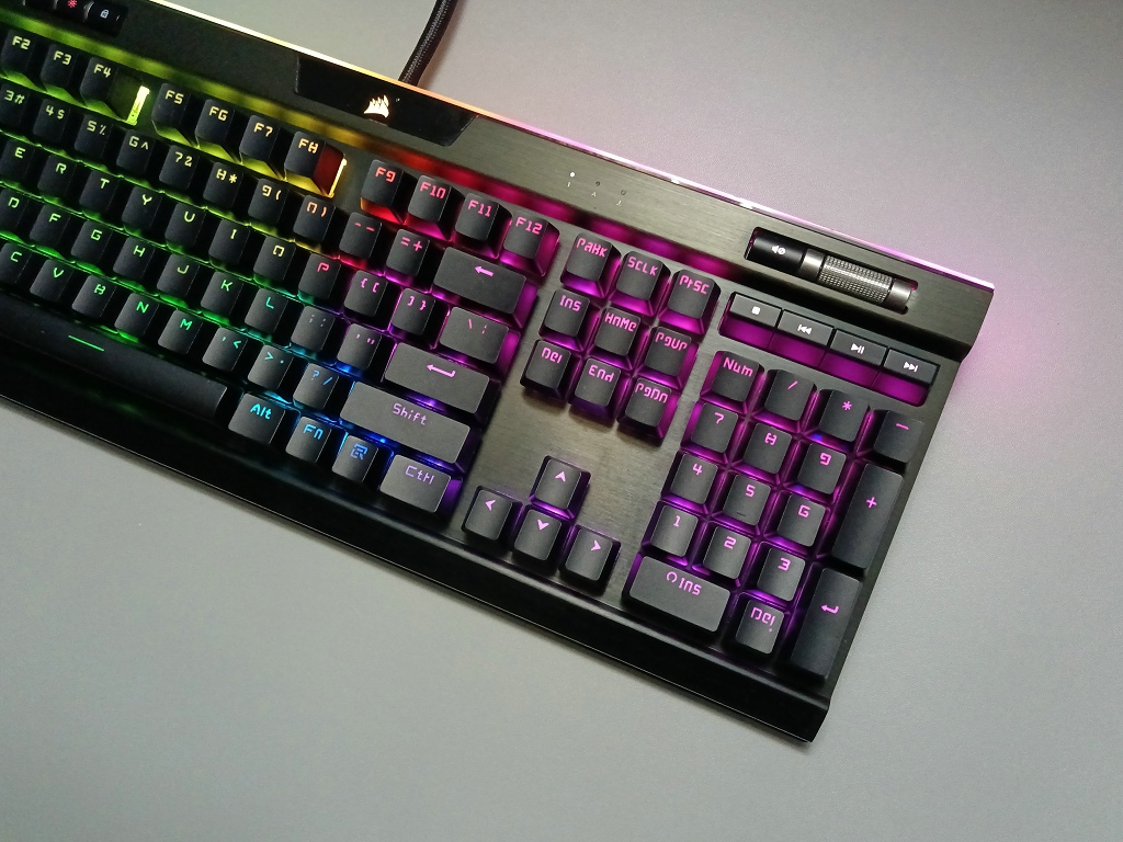 Прозрачный колпачок Corsair PB – обзор и цена Gaming Keyboard Corsair